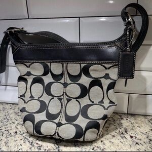 COACH Black Signature Bucket Shoulder Crossbody Bag #F13358